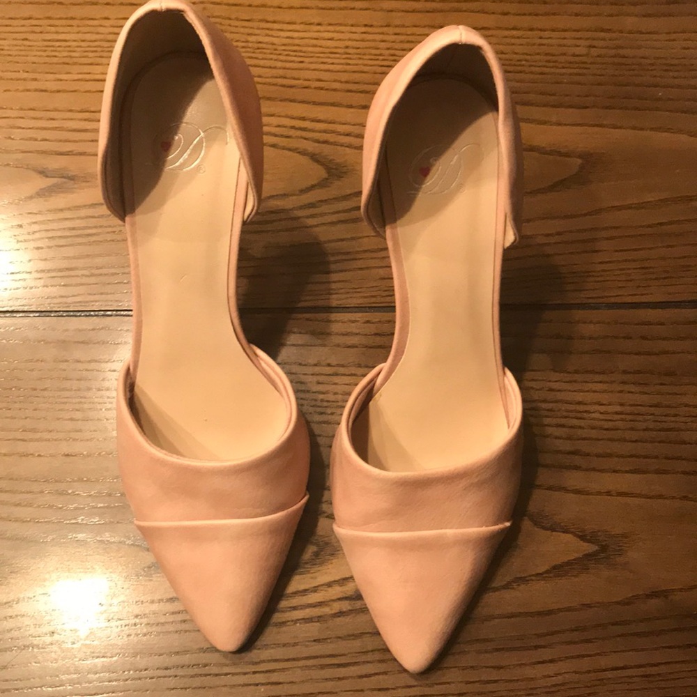Heart in D Pale pink pumps